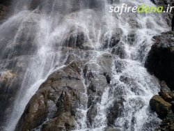 آبشار زیبای ناری در شهرستان دنا+ تصاویر 
