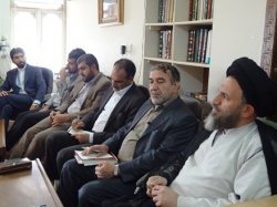 دیدار شهردار و اعضای شورای شهر یاسوج با نماینده ولی فقیه در استان 
